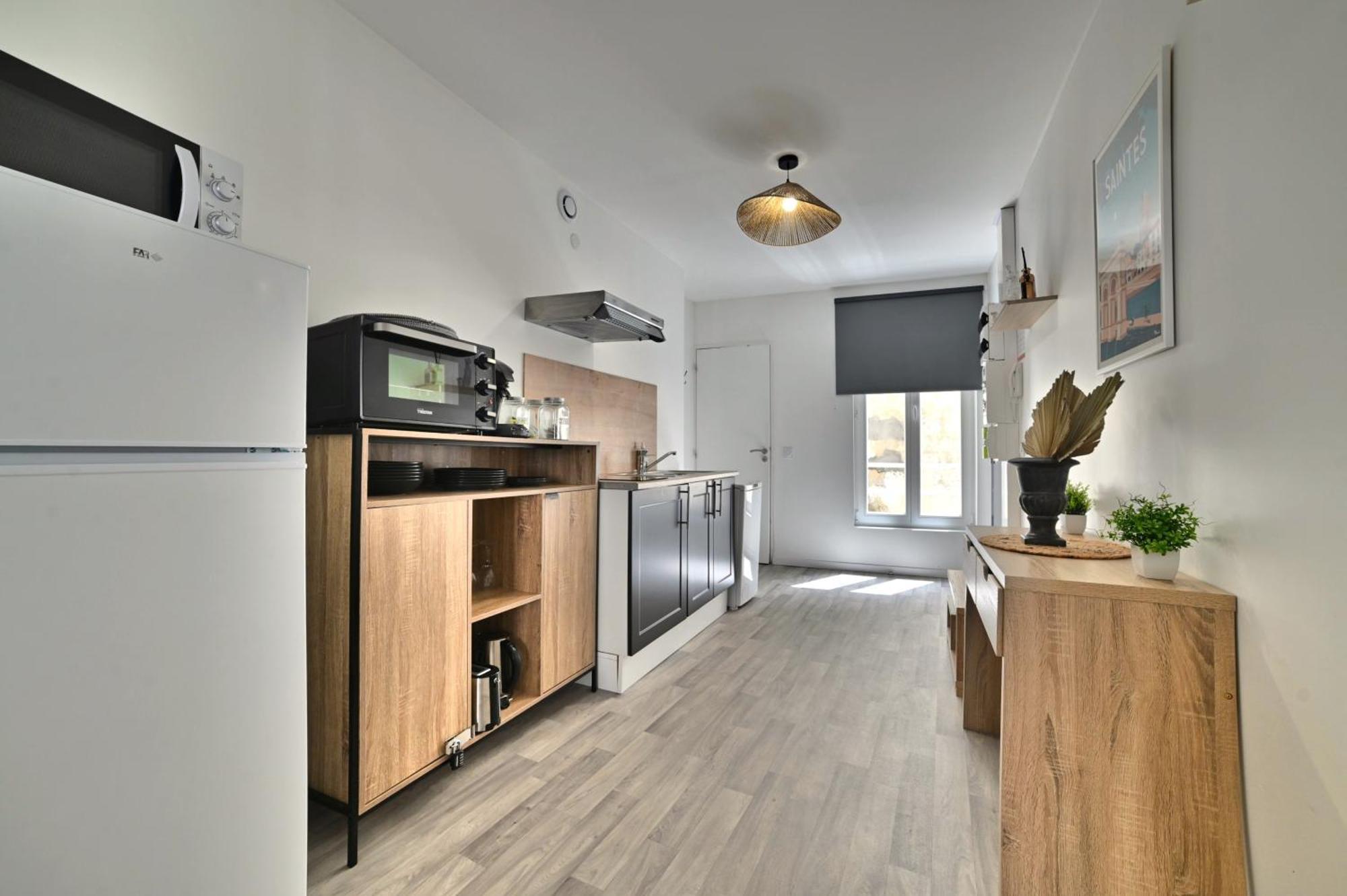 Ave Cesar - Confort Moderne & Charme Gallo-Romain - Coeur De Ville - Tv 4K - Fibre Saintes Exterior foto